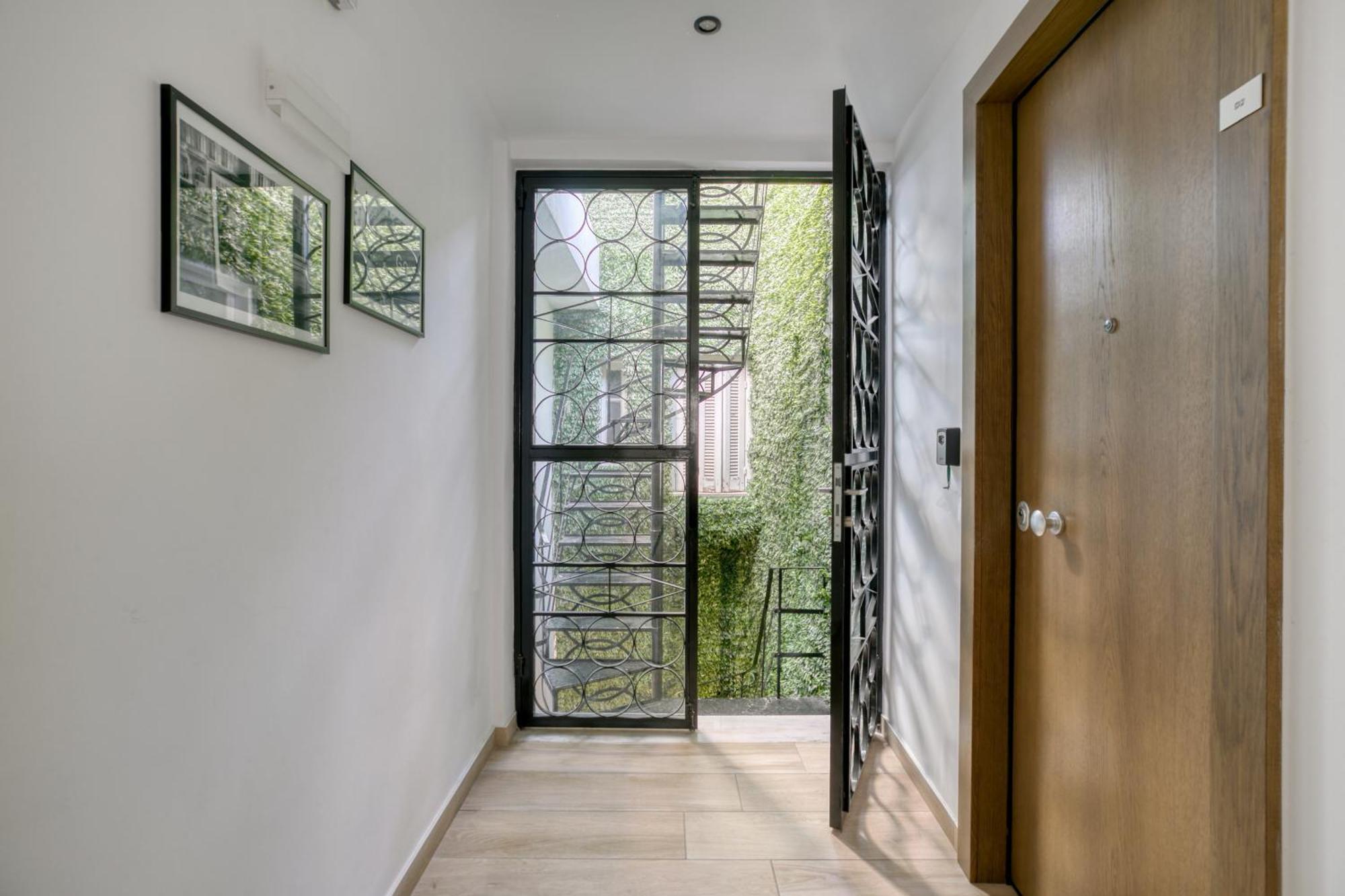 Elia Kolonaki Luxury Apartments Athens Exterior photo